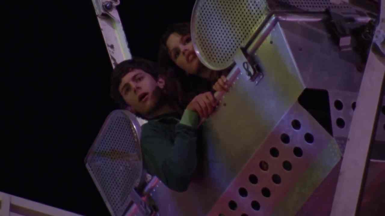 000566.jpg